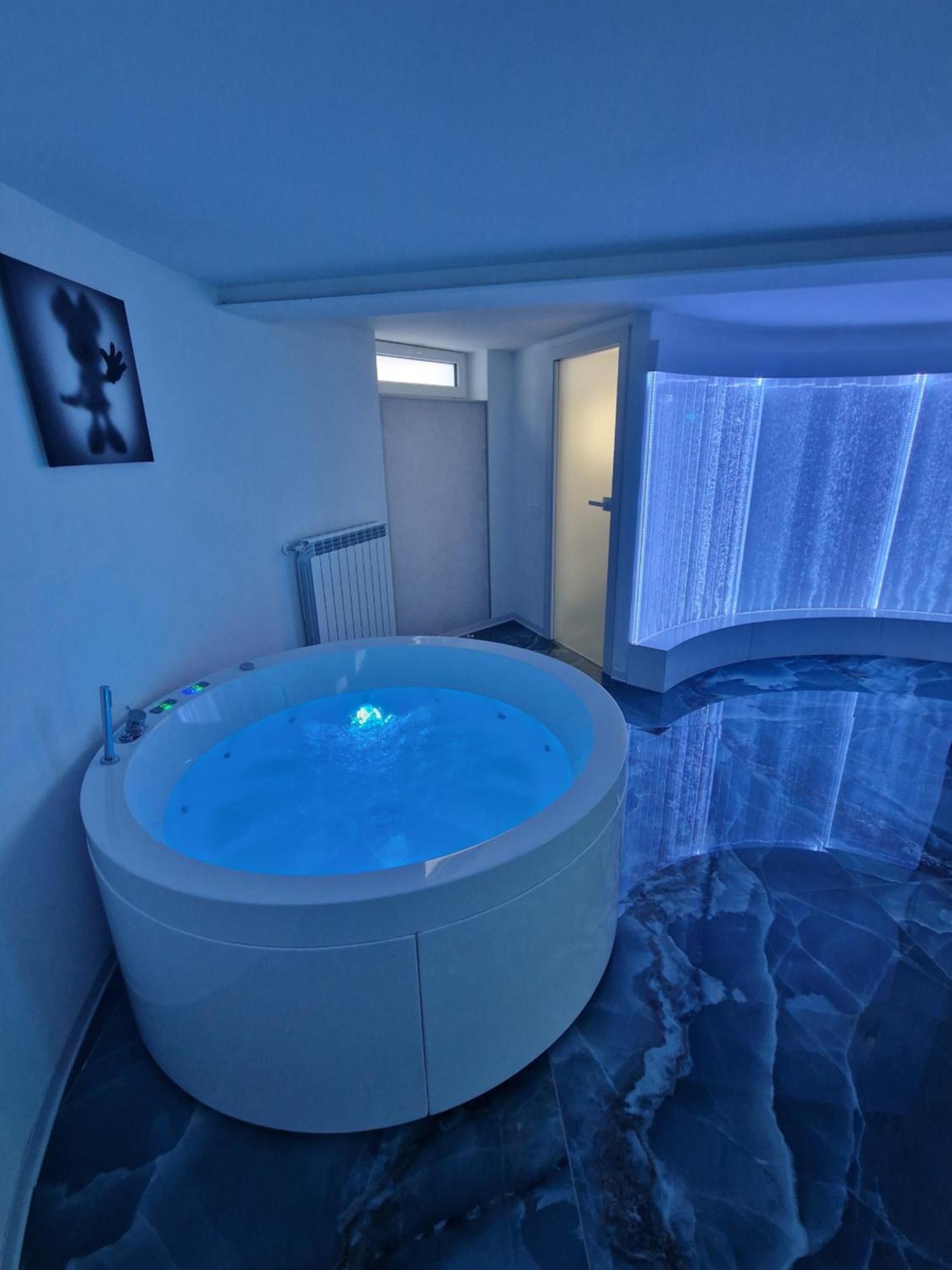 The Igloo Milano Villa Dış mekan fotoğraf